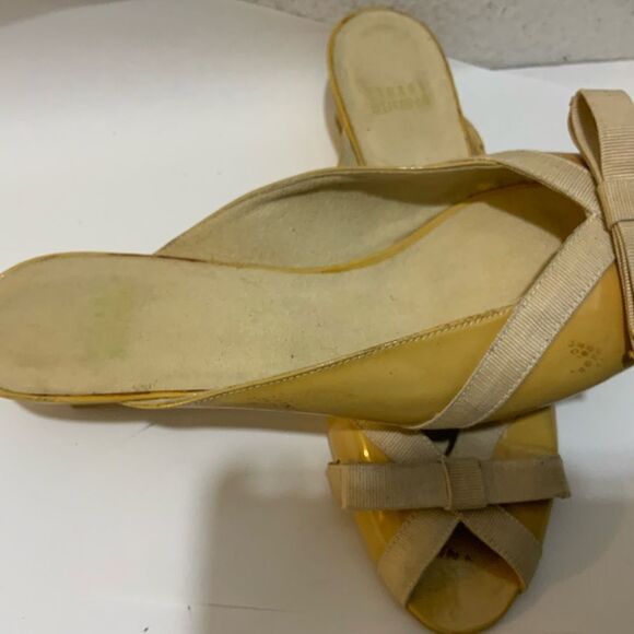 Stuart weitzman Vintage 80s Yellow  Short Pumps Fabric Bow Detail Peep Toe - Picture 4 of 10
